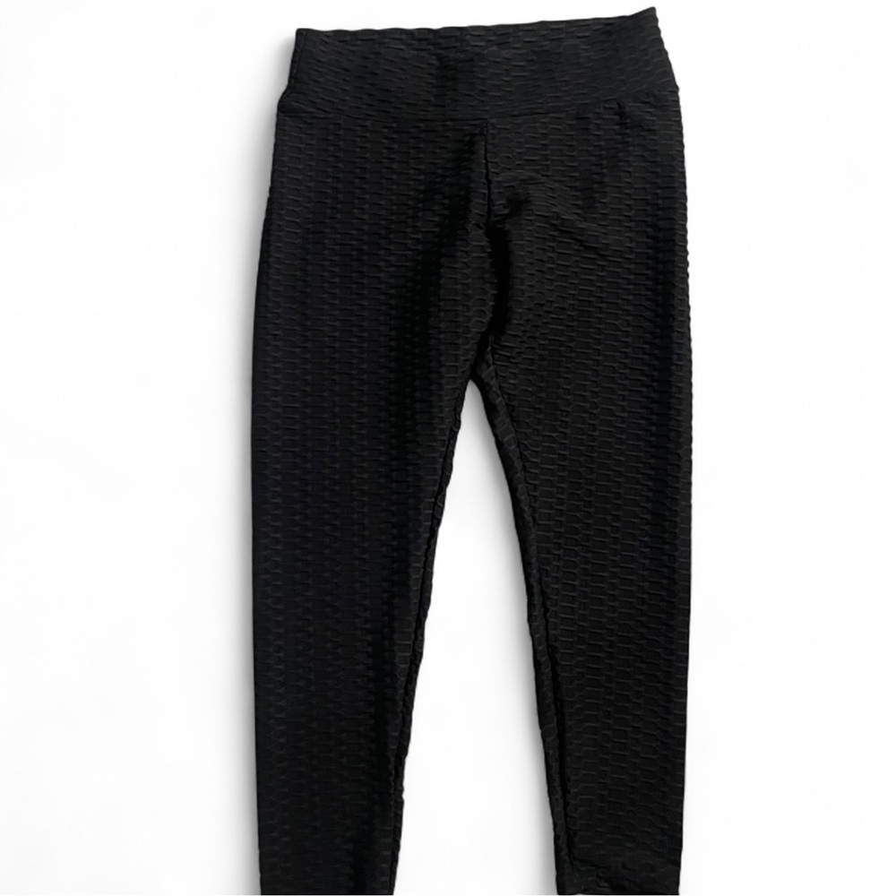 Black Textured Leggings